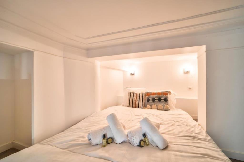 Bel Appartement Au Coeur De Montmartre Paris Eksteriør bilde